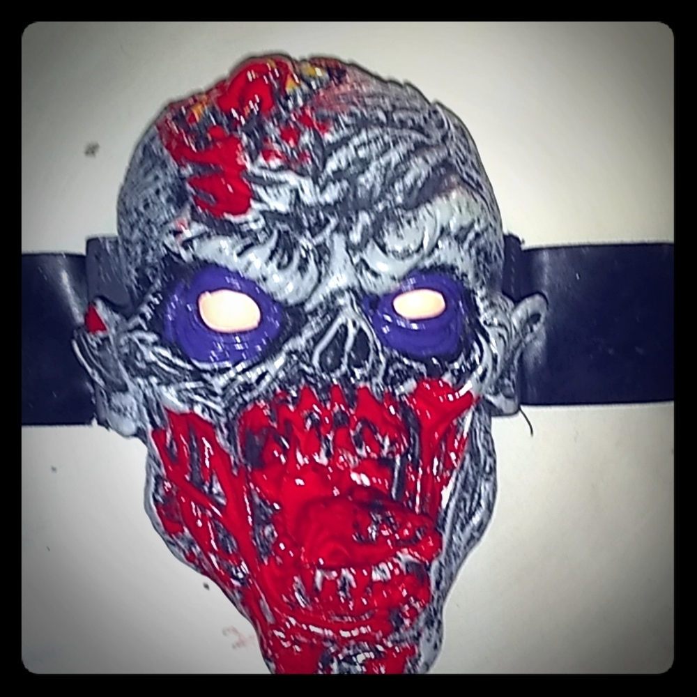 Zombie belt
